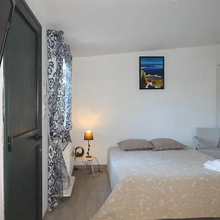 Terracorse Villa Figari  Room photo